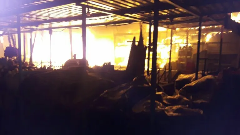 Incendio en marcado Central