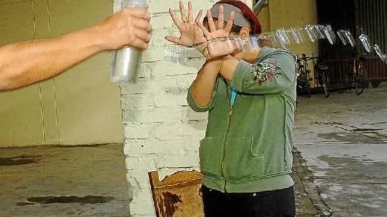 ataque_co_acido