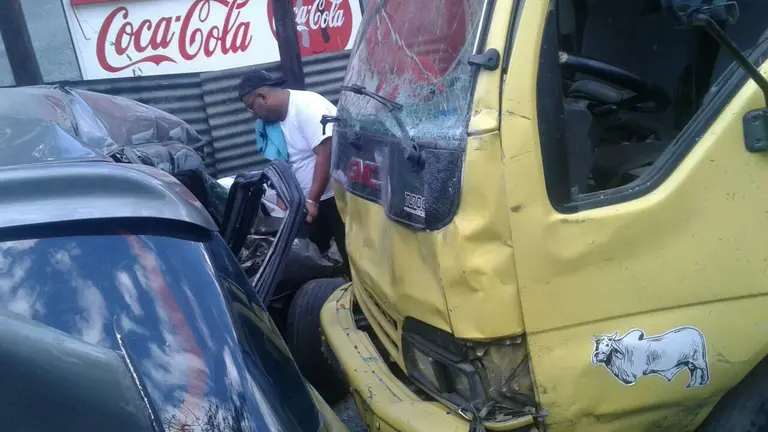 Accidente en calle a Mariona