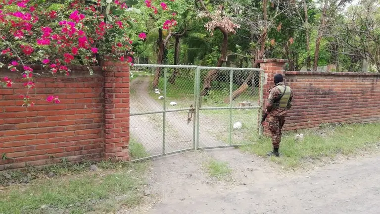 Militar se suicida en Acajutla