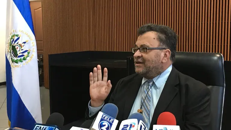 Roberto Arévalo Ortuño, juez 6o de Instrucción a cargo del caso de Carla Ayala.