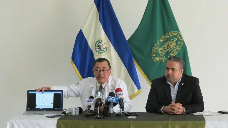 Foto tomada del Twitter del Colegio Médico