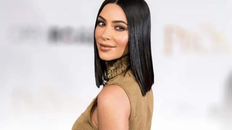 kim-kardashian-trash-cans-lead.jpg_1834093470