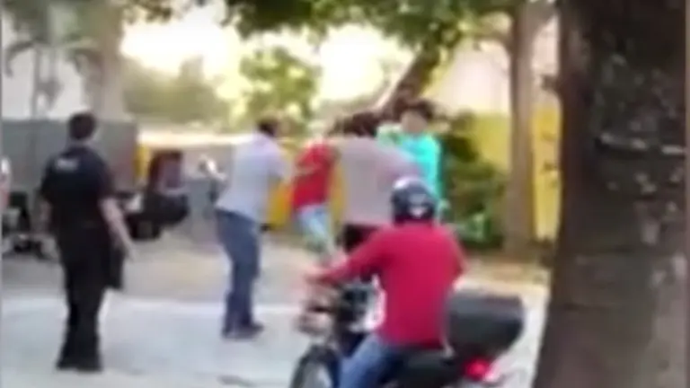 peru hombre golpeado