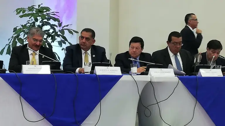 Subcomisión magistrados
