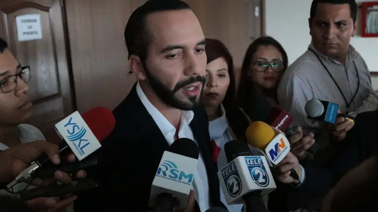 bukele Foto: Yéssica Hompanera