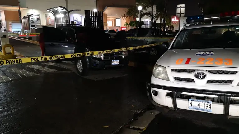 WhatsApp Image 2018-09-18 at 9.57.33 PM