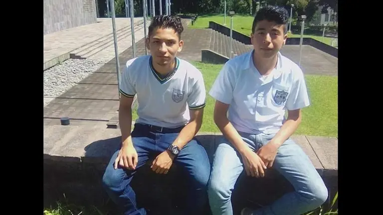 Gerson Josué Guzmán Guardado Josué Bladimir Henríquez Melgar