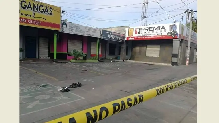 Plaza comercial