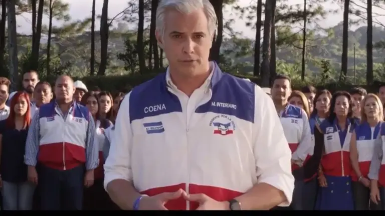 Interiano en spot