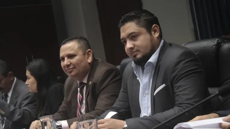 Osiris Luna en sesión de la comisión de seguridad