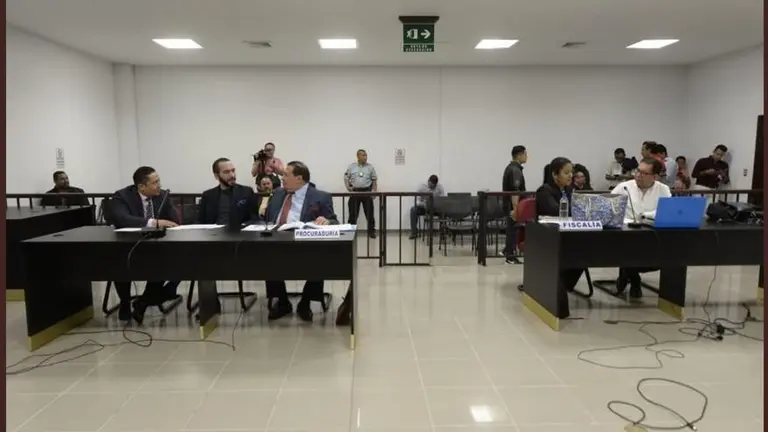 Bukele  Eugenio Chicas