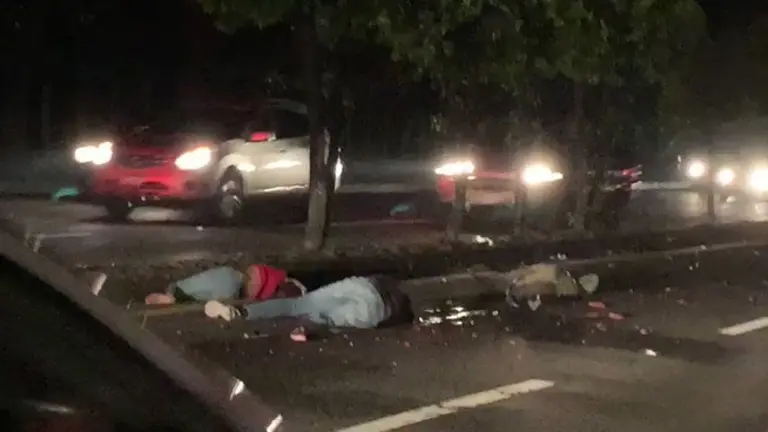 Dos fallecidos en Autopista a Comalapa