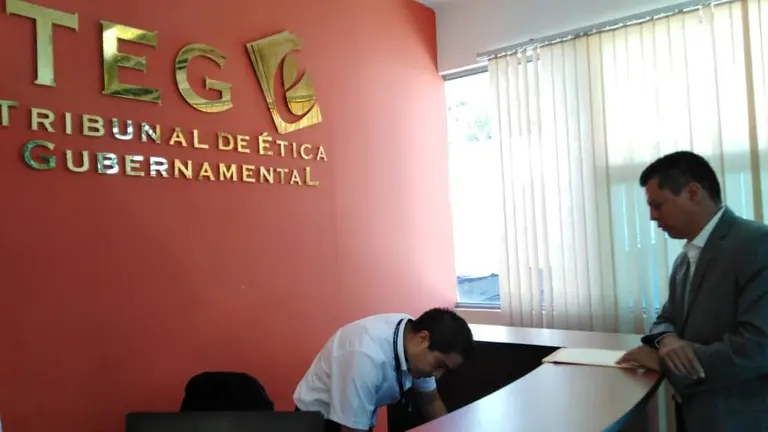 Diputados denunciados