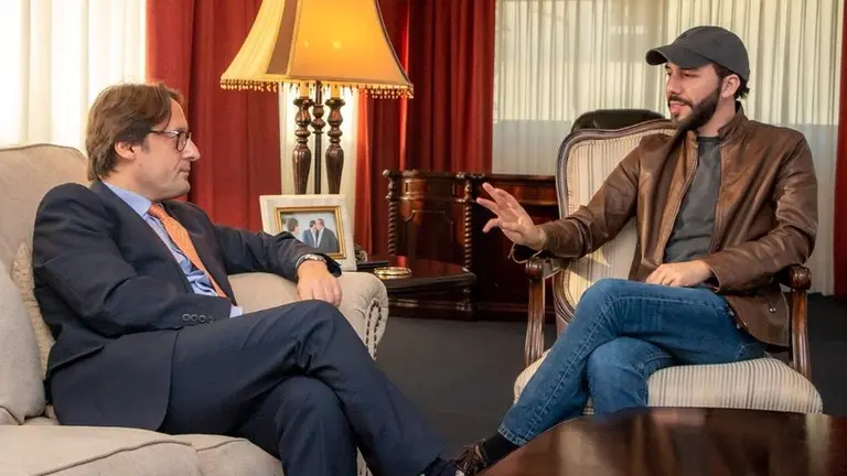 Nayib y embajador de Francia