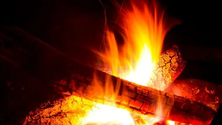 Tizón encendido