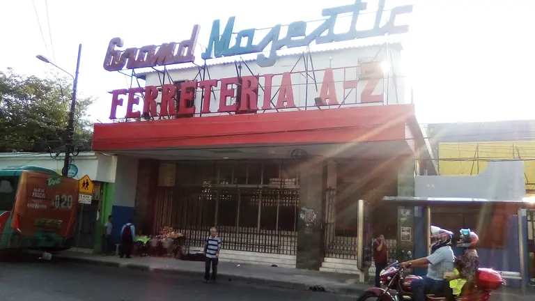 cine majestic 1