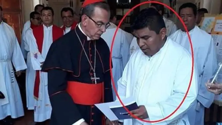 párroco asesinado junto al cardenal 1