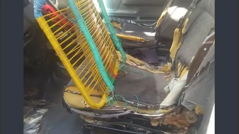 Patrulla en mal estado