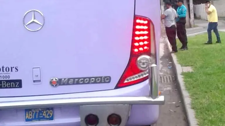 Multado por lanzar basura en San Miguel