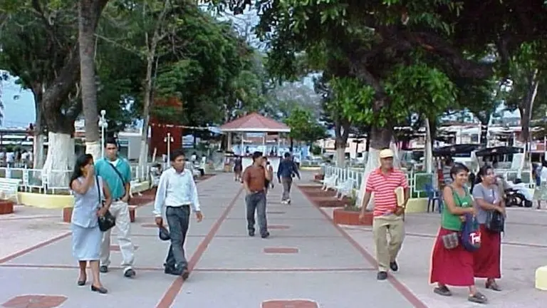 Colón