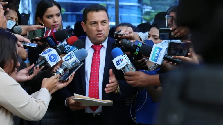 Rolando Castro
