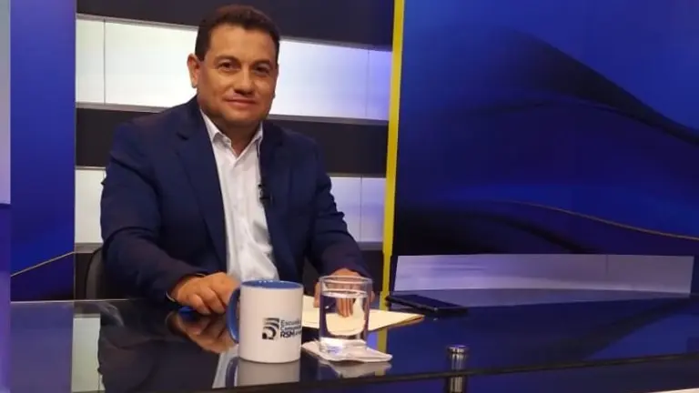 Rolando castro en Noticiero Hechos