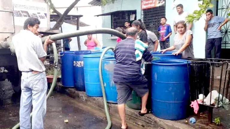 Falta de agua Soyapango 2