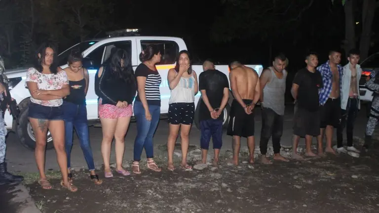 Doce pandilleros detenidos