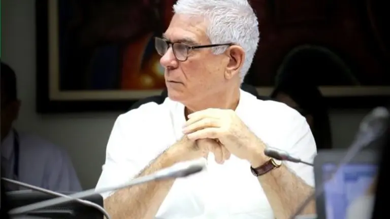 Parker en Comisión