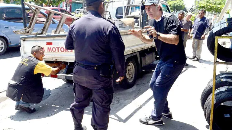 Decomisan placas en el bulevar Constitución 2