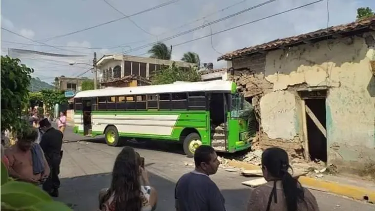 Bus 177