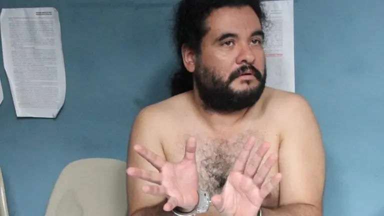 Acusado de agresión sexual a su hija