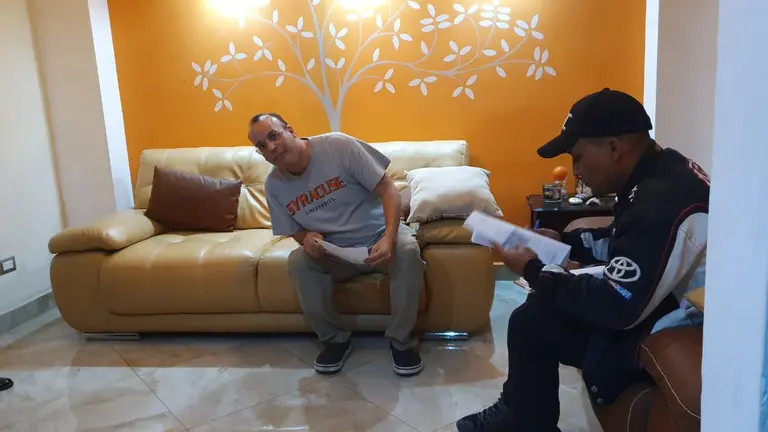 Magistrado en su casa