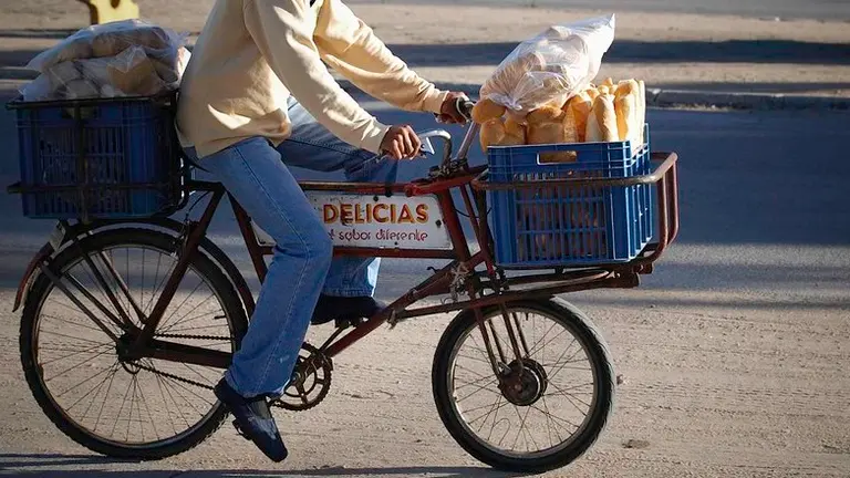Panadero en bicicleta