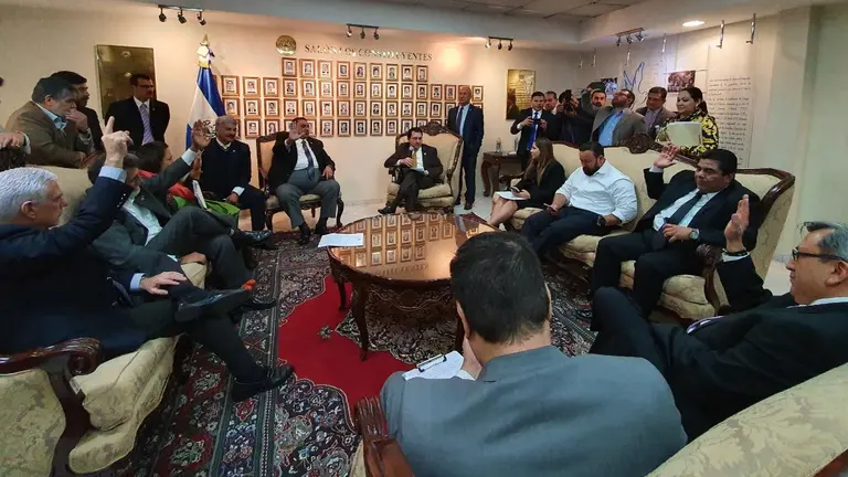 Diputados comisión