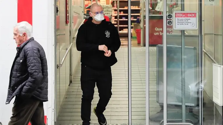 15509240f20a549948057922979a289cd0856c96w