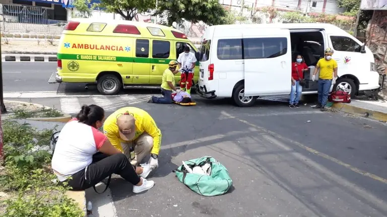 Accidente en bulevard del Ejército