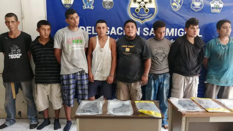 Ocho detenidos en Chinameca