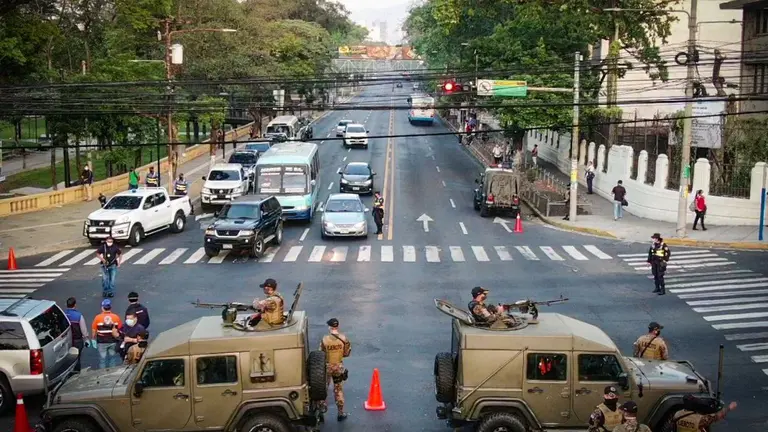 Cierre de San Salvador