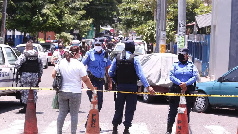 Prorrogan cordón sanitario en San Salvador