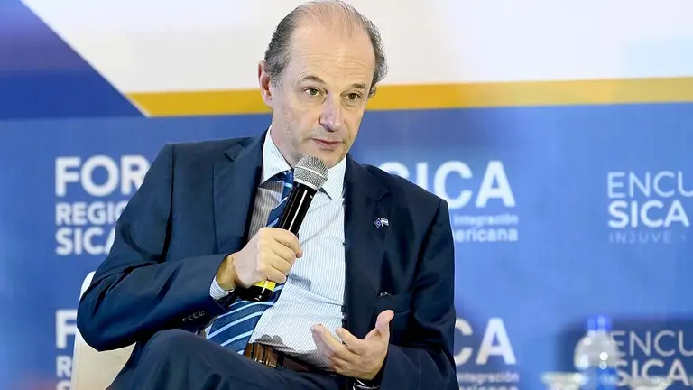 Andreu Bassols embajador de la Unión Europea en El Salvador