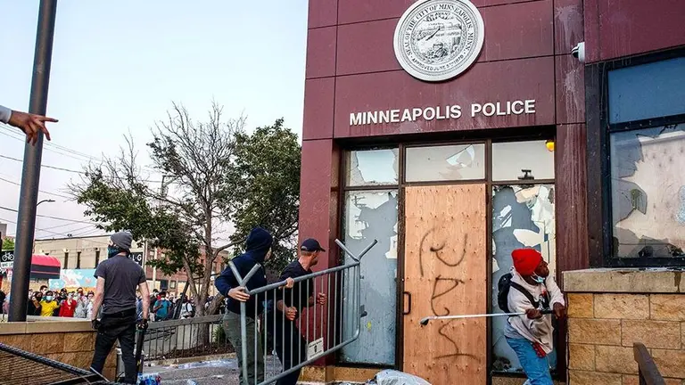 Minneapolis police