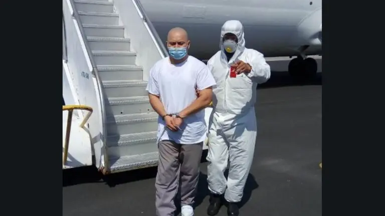 Deportado de EUA