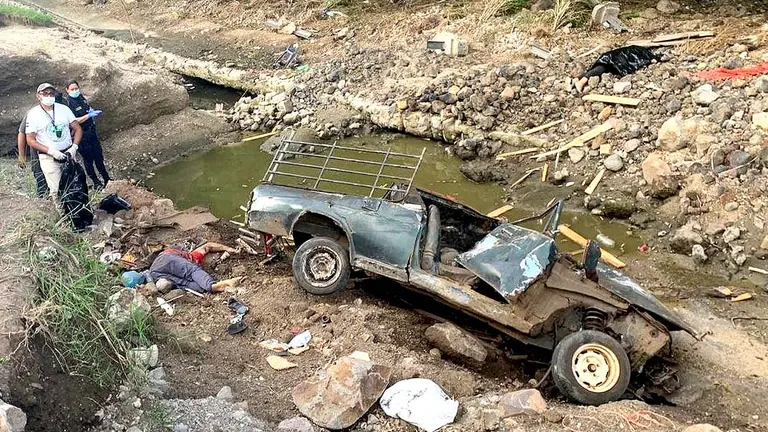 Tres muertos en Aguilares al accidentarse en la Troncal del Norte 4