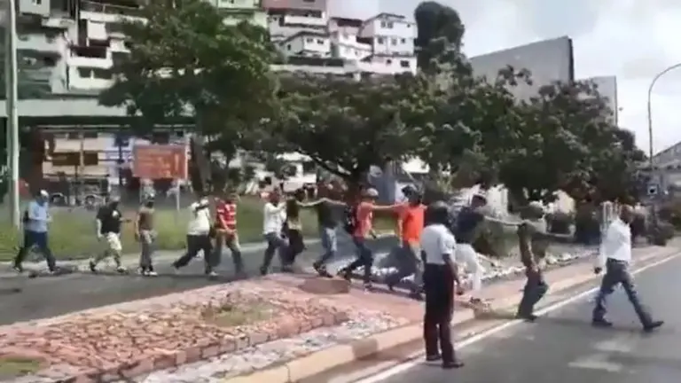 Haciendo el trensito en Venezuela