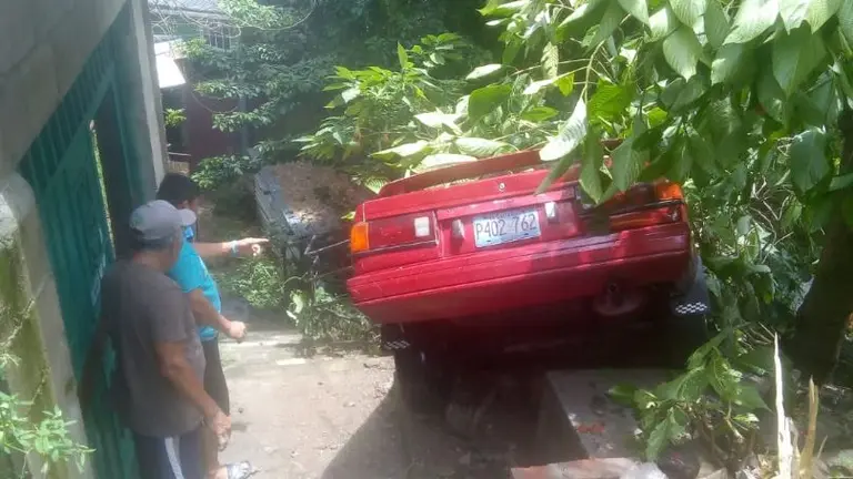 Accidente de esposos