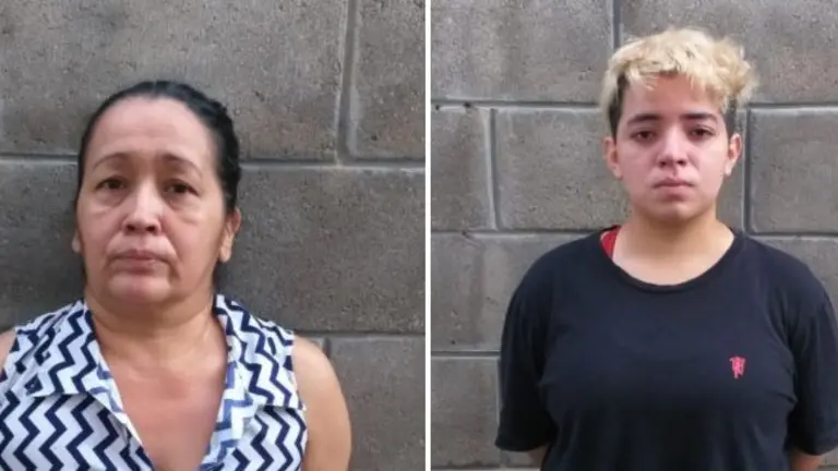 Madre e hija capturadas por extorsión