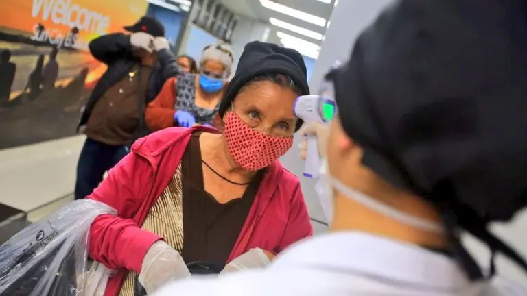 Arriban desde California