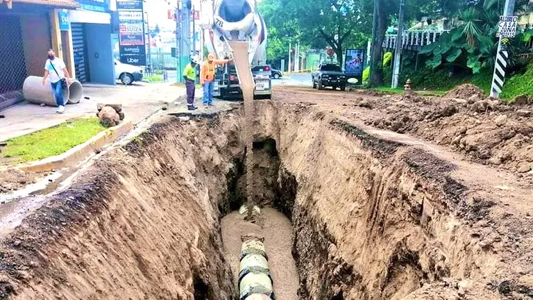 Cárcava en La Mascota Foto tomada de la RRSS del ministro de Obras Públicas Romeo Herrera